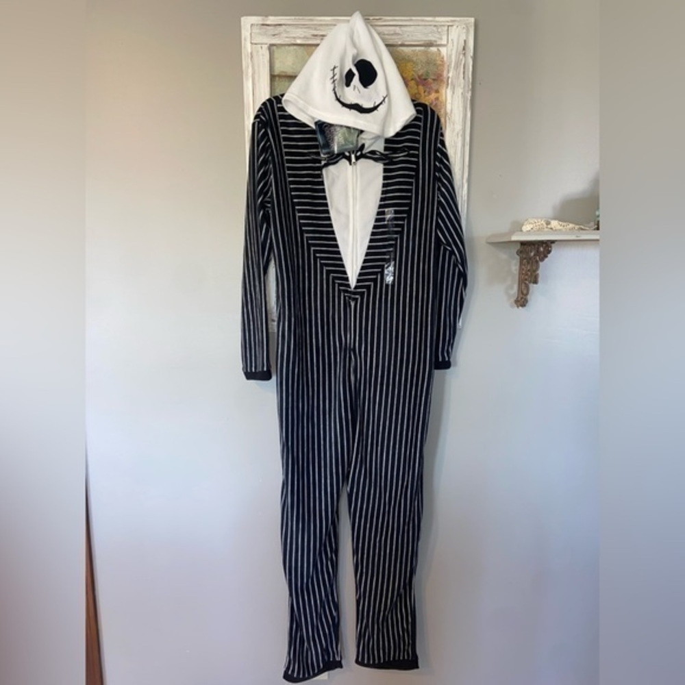Disney Tim Burton's Nightmare Before Christmas Costume Halloween NEW Small